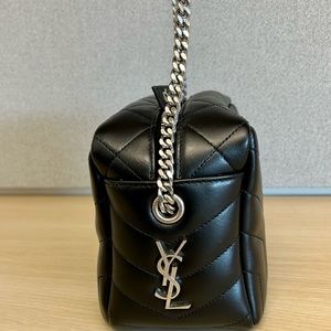 Selling my authentic Yves Saint Laurent crossbody bag. Purchased in December.